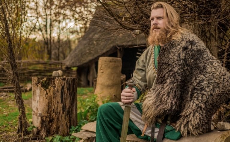 Viking Clothing: A Guide to Authentic Norse Fashion